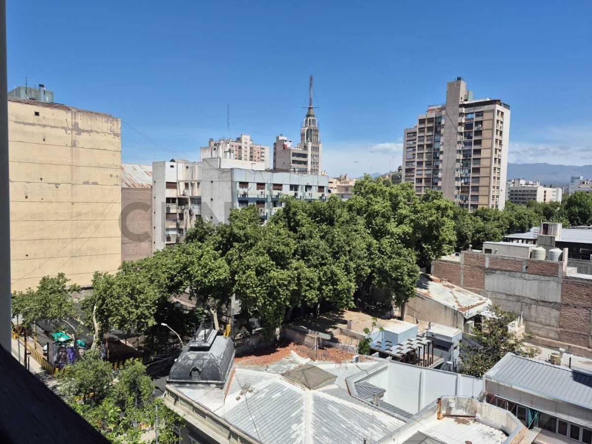 Foto de VENTA DE DEPARTAMENTO EN CIUDAD DE MENDOZA, imagen 1