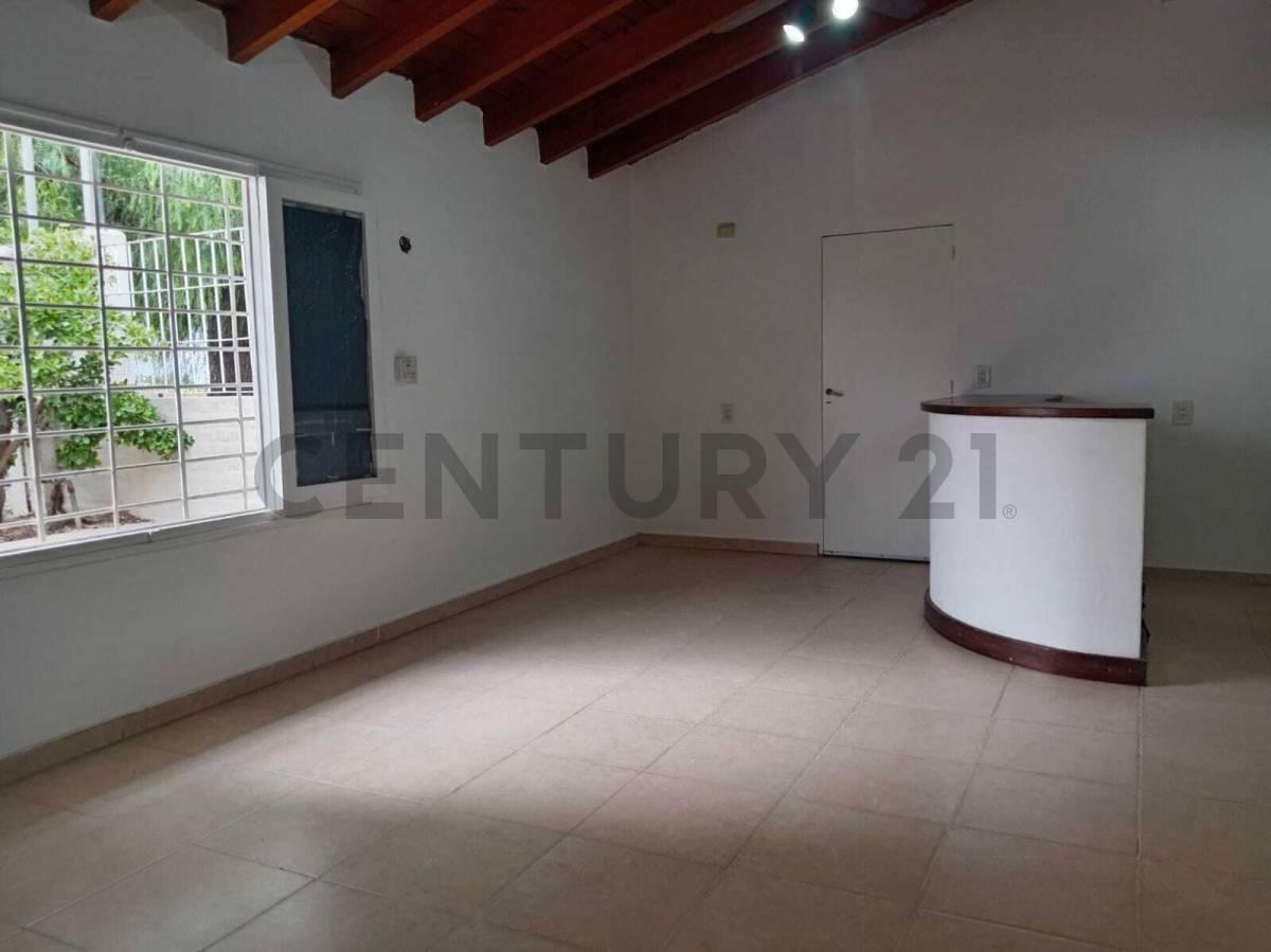 Foto de CASA EN VENTA EN VISTALBA – LUJAN DE CUYO, imagen 3