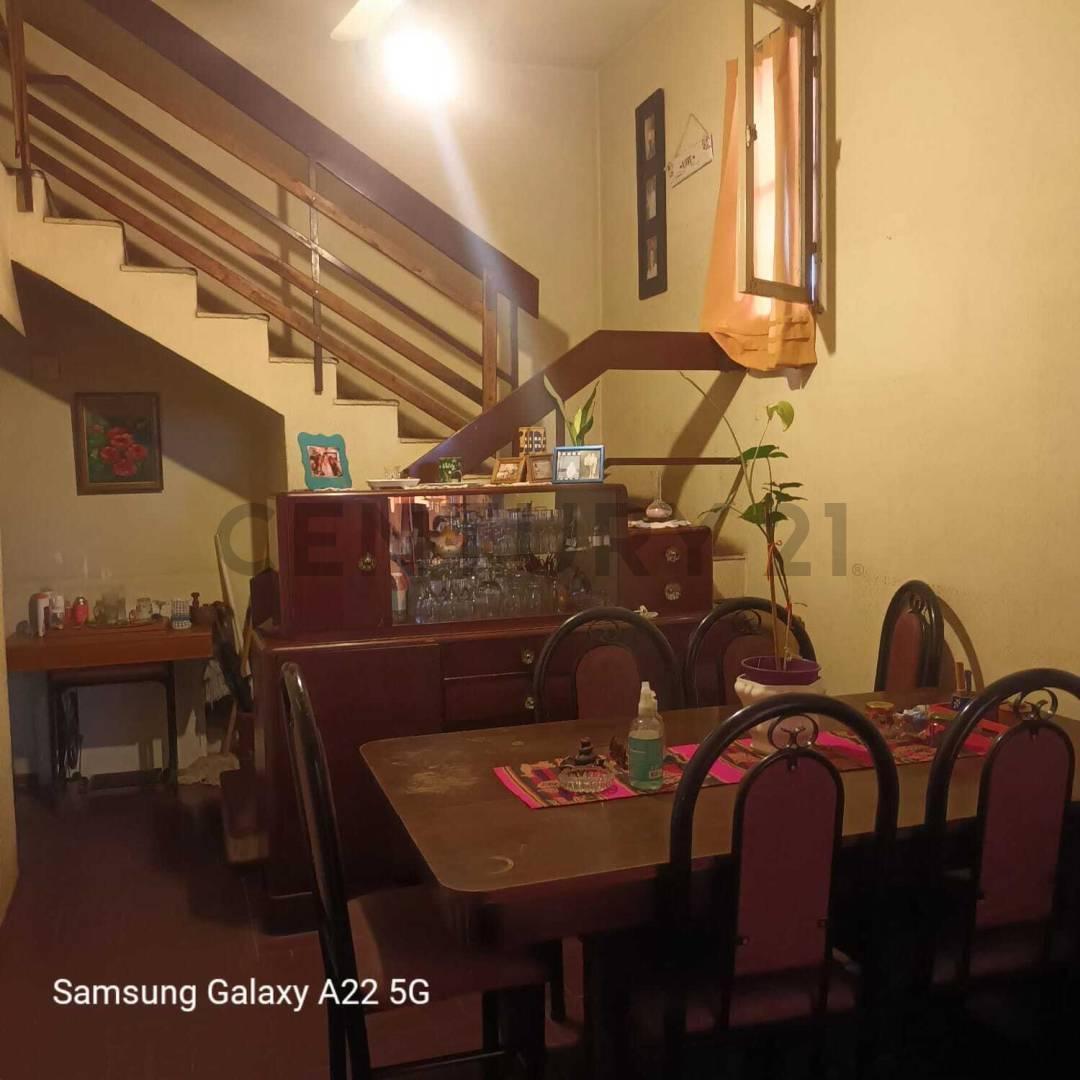 Foto de Century21 López ofrece a la venta Casa en Godoy Cruz, Mendoza., imagen 2