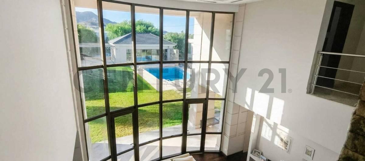 Foto de Century 21 López vende casa en Barrio Privado Dalvian, Mendoza, imagen 5