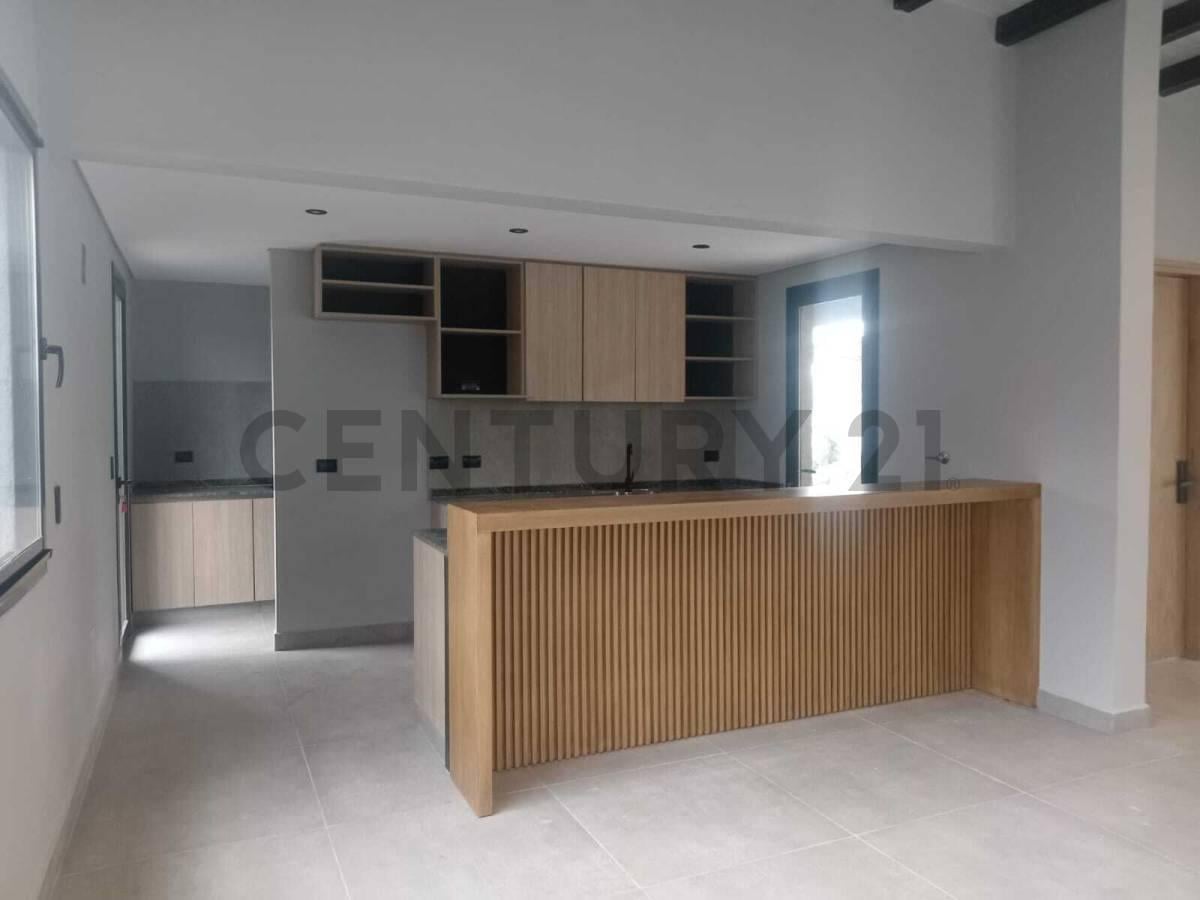 Foto de CASA EN VENTA EN BARRIO EL NEVADO – CHACRAS DE CORIA, imagen 3