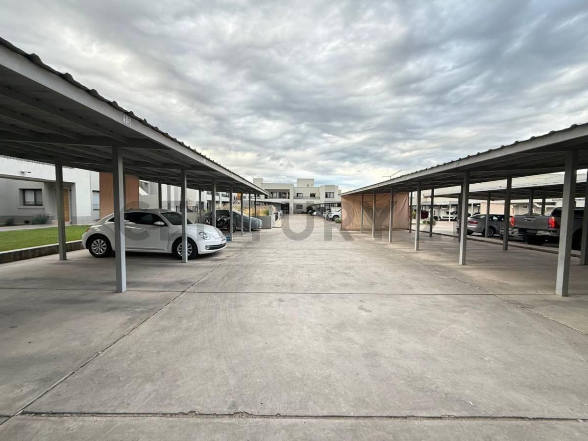 Foto de Century21 López ofrece a la venta Exclusivo Departamento en Planta Baja, imagen 1