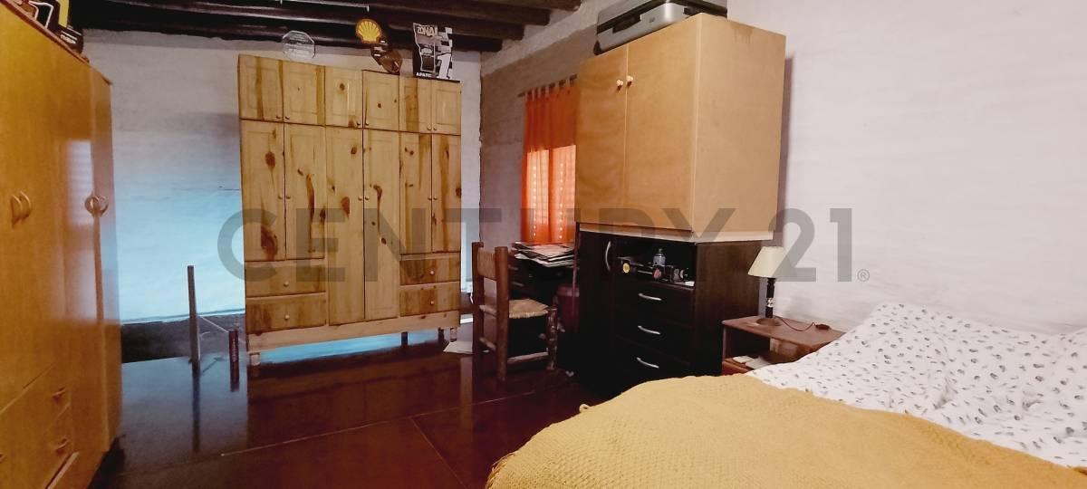 Foto de Century 21 López vende Galpón con amplio predio exterior y propiedad en, imagen 2