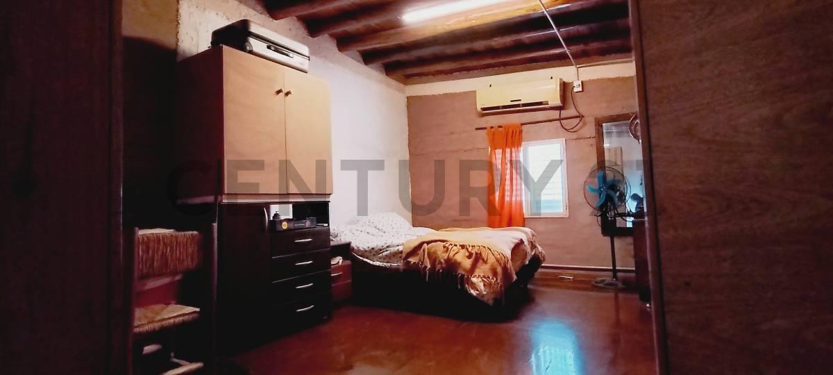 Foto de Century 21 López vende Galpón con amplio predio exterior y propiedad en, imagen 1
