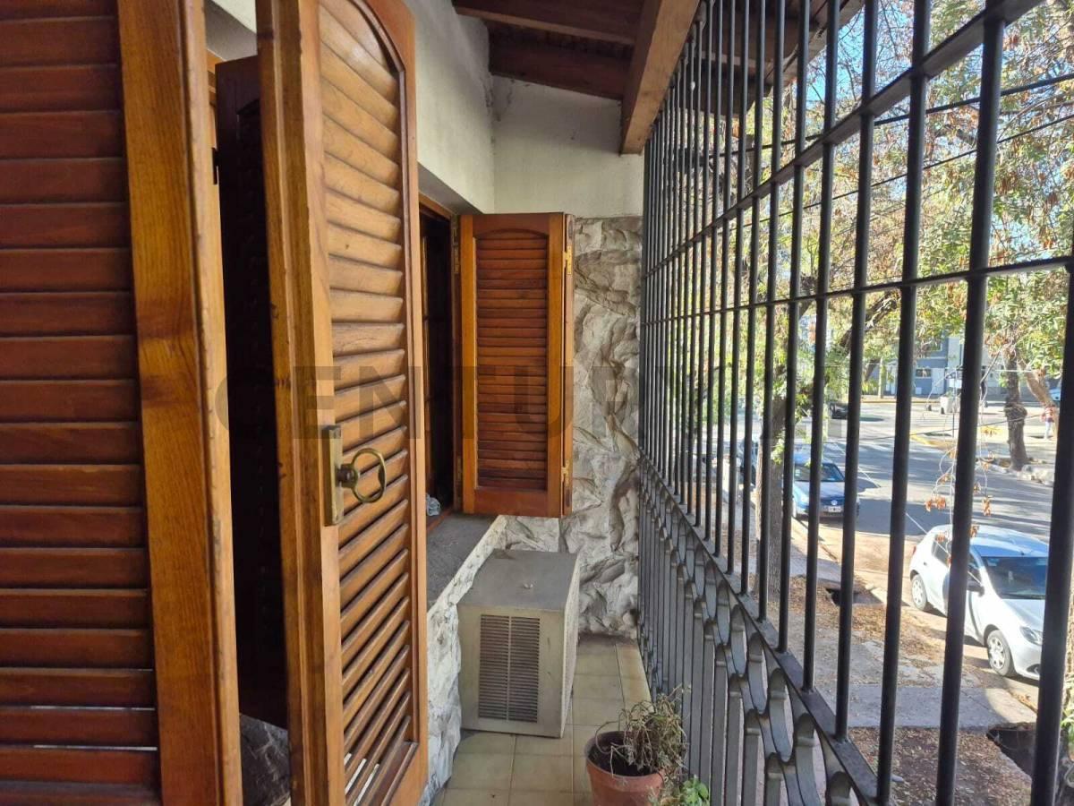 Foto de VENTA DE CASA, CAPITAL, MENDOZA., imagen 2