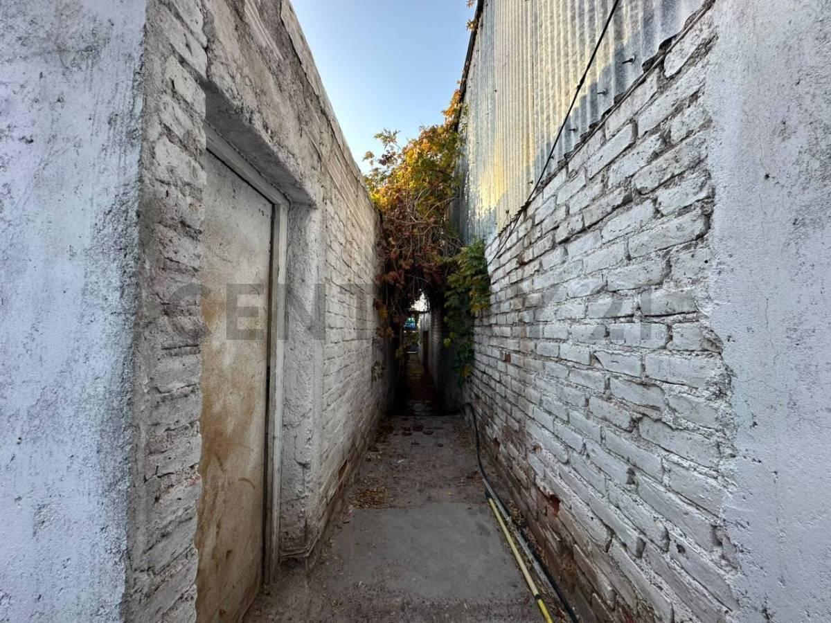 Foto de Terreno con casa a demoler en Godoy Cruz, imagen 4