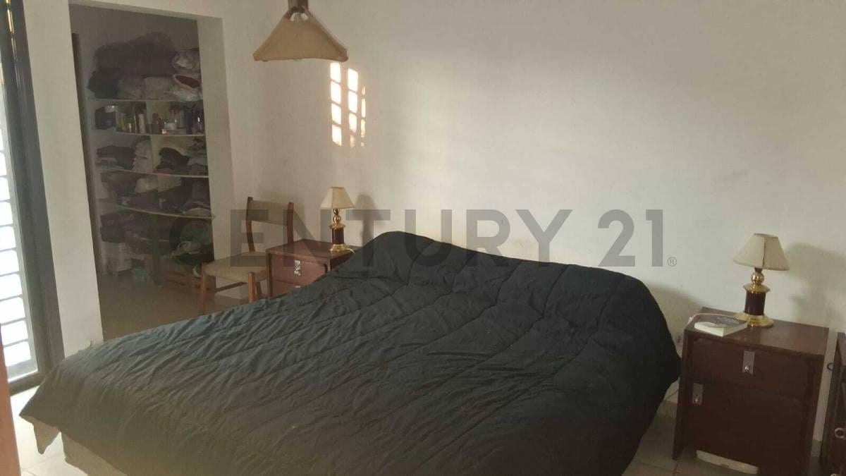 Foto de Venta una vivienda con consultorios u oficinas en calle Mitre de Ciudad, imagen 5