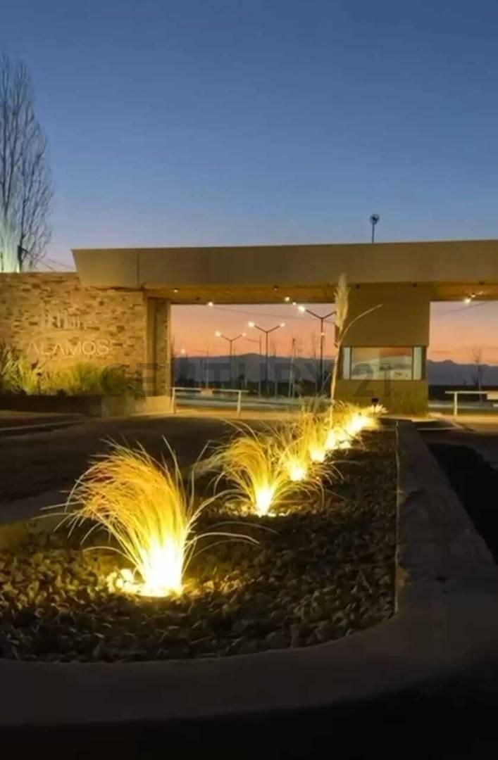 Foto de Venta de Lote en Barrio Privado Fray Luis Beltrán, imagen 2