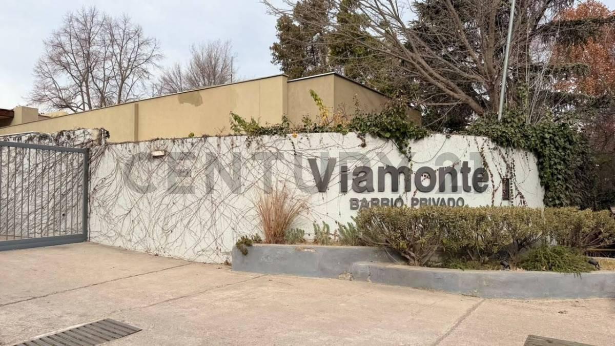 Foto de CASA EN VENTA - BARRIO PRIVADO VIAMONTE, imagen 3