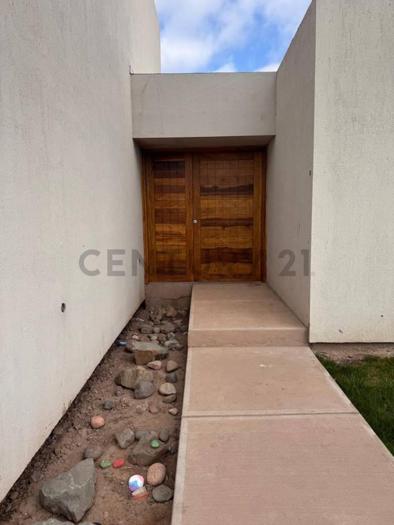 Foto de Casa en Venta barrio privado Las Retamas-Maipu, imagen 2