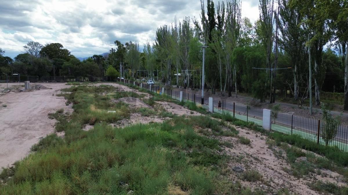Foto de VENTA DE TERRENO EN CHACRAS DE CORIA LUJAN, imagen 4