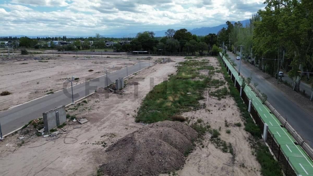 Foto de VENTA DE TERRENO EN CHACRAS DE CORIA LUJAN, imagen 2