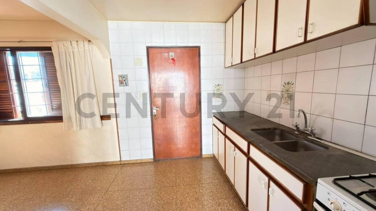 Foto de DEPARTAMENTO EN VENTA - PASO DE LOS ANDES, imagen 5