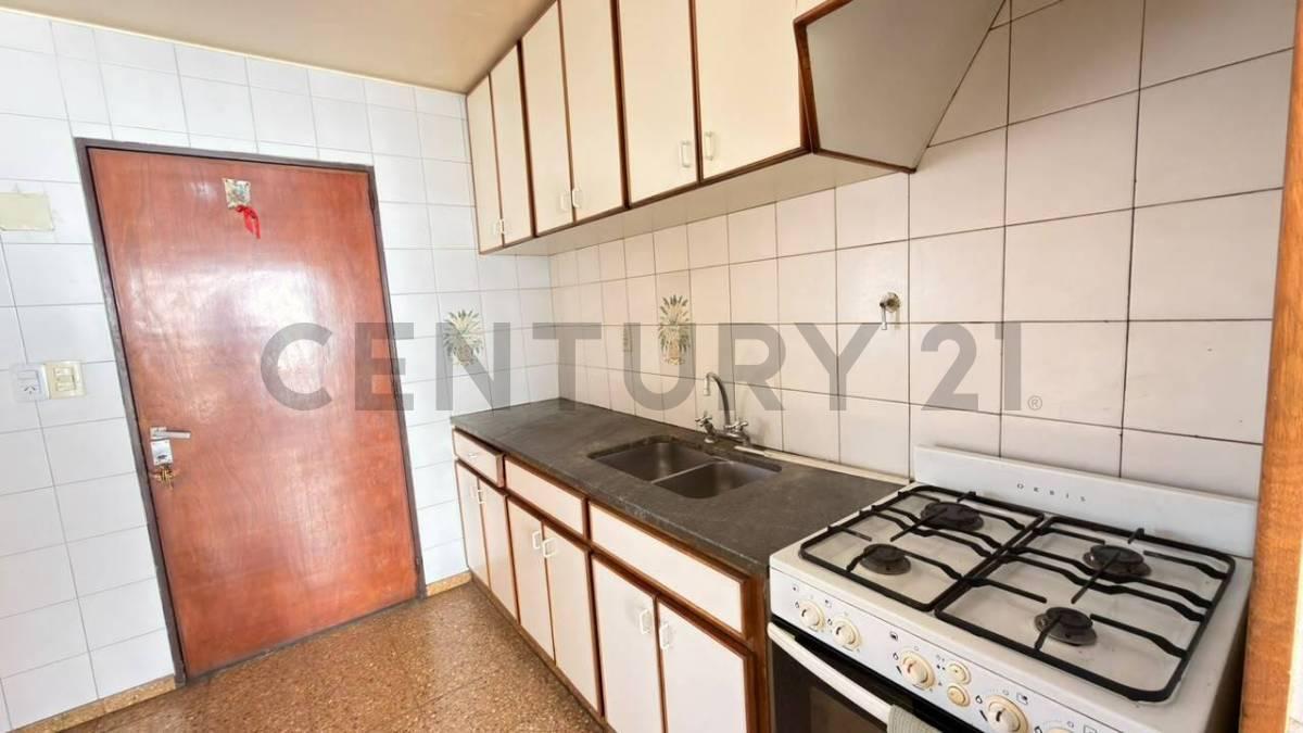 Foto de DEPARTAMENTO EN VENTA - PASO DE LOS ANDES, imagen 4