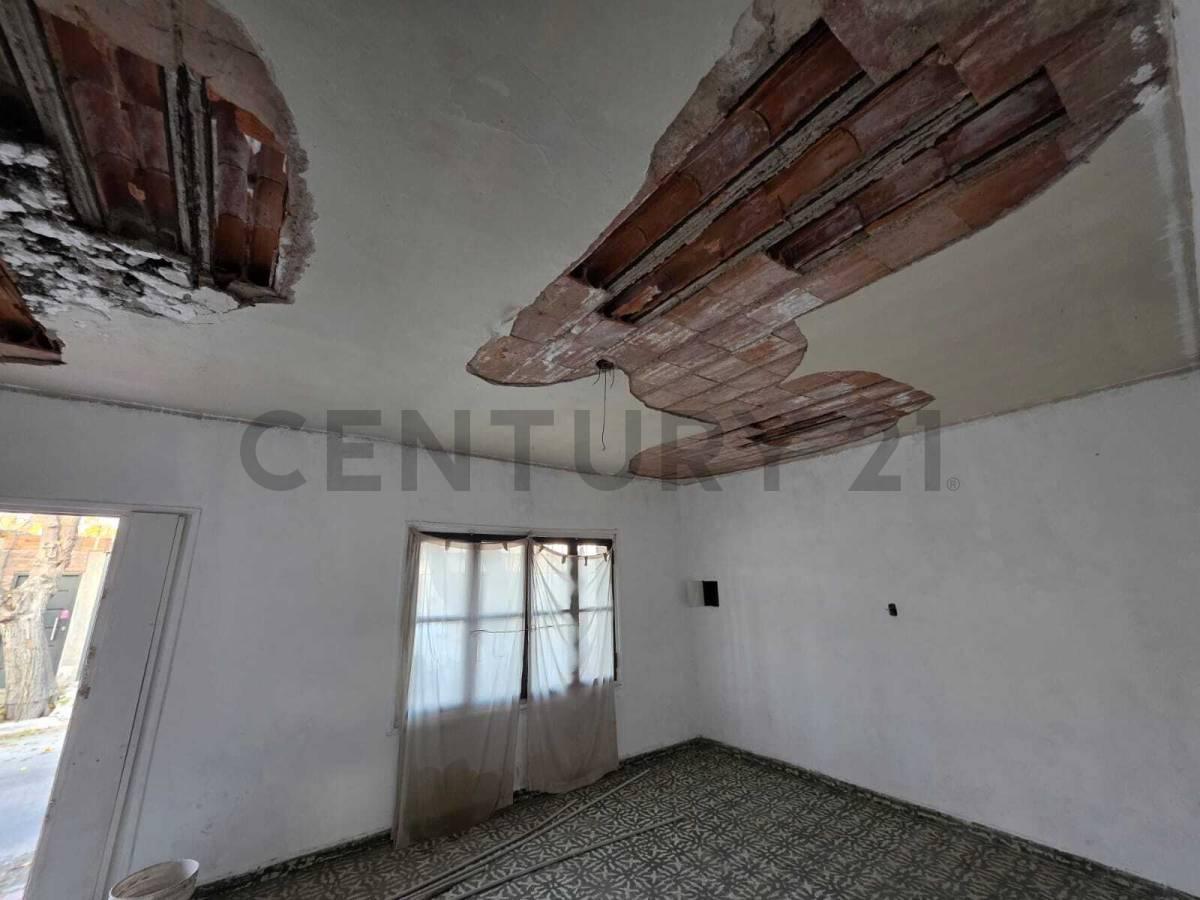 Foto de CASA PARA RECICLAR – DORREGO, GUAYMALLÉN, imagen 2