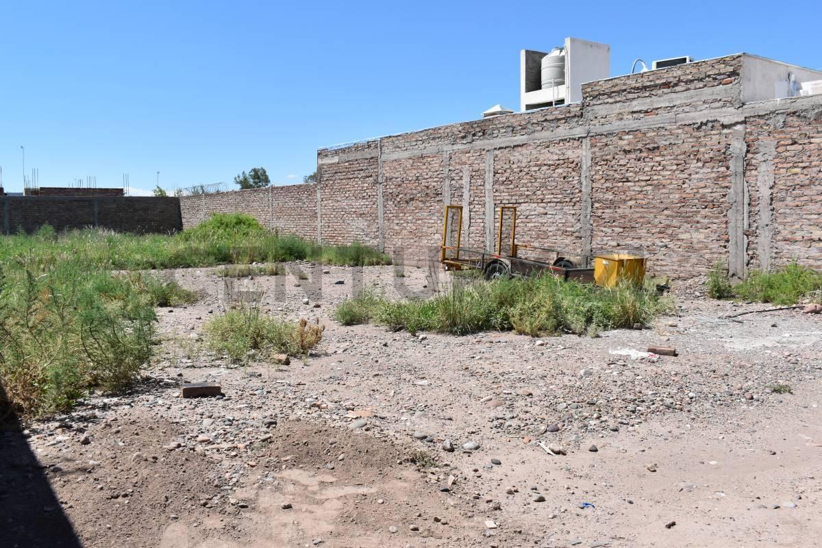 Foto de SE VENDE LOTE EN MAIPU, imagen 1