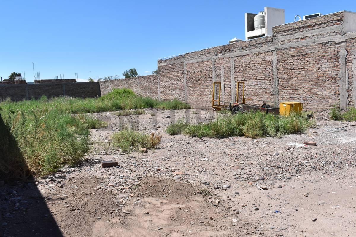 Foto de SE VENDE LOTE EN MAIPU, imagen 4