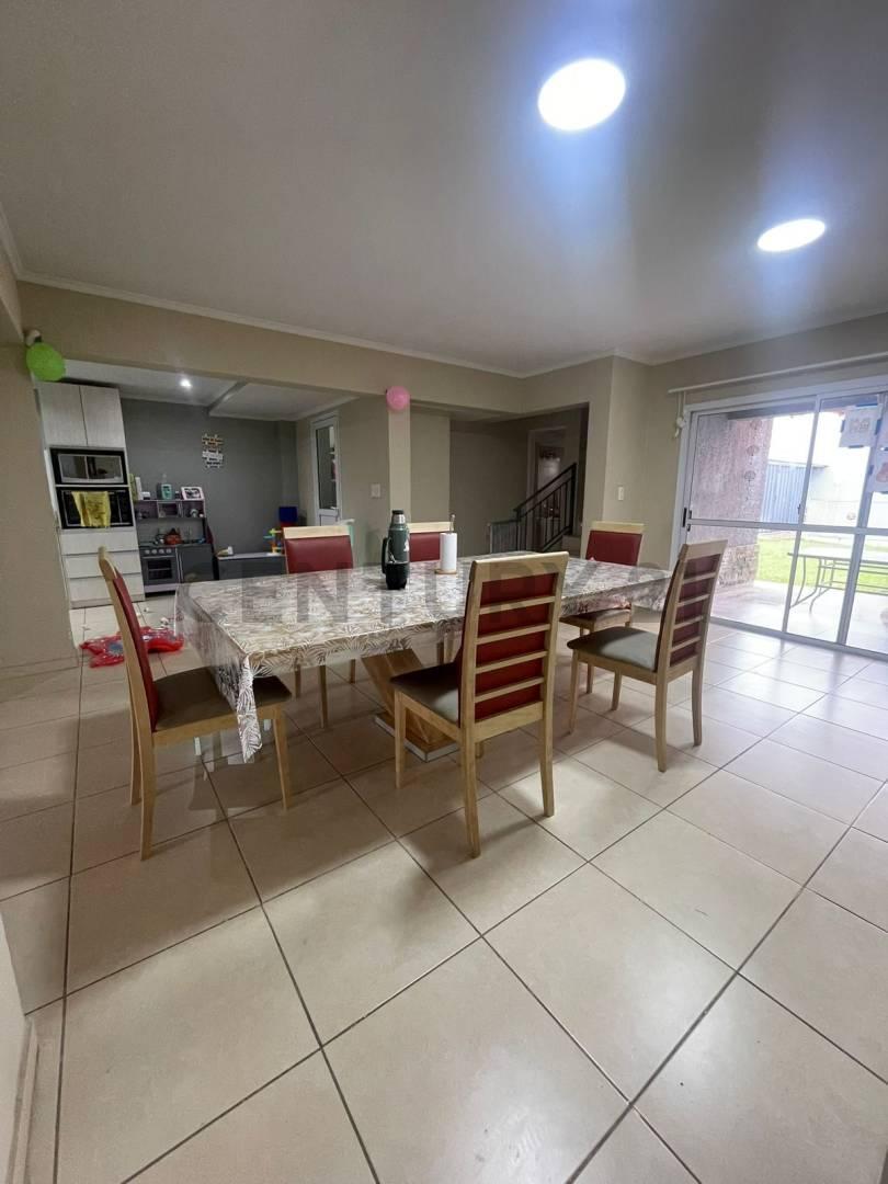 Foto de VENTA CASA 3 DORMITORIOS EN B° PRIVADO, imagen 3