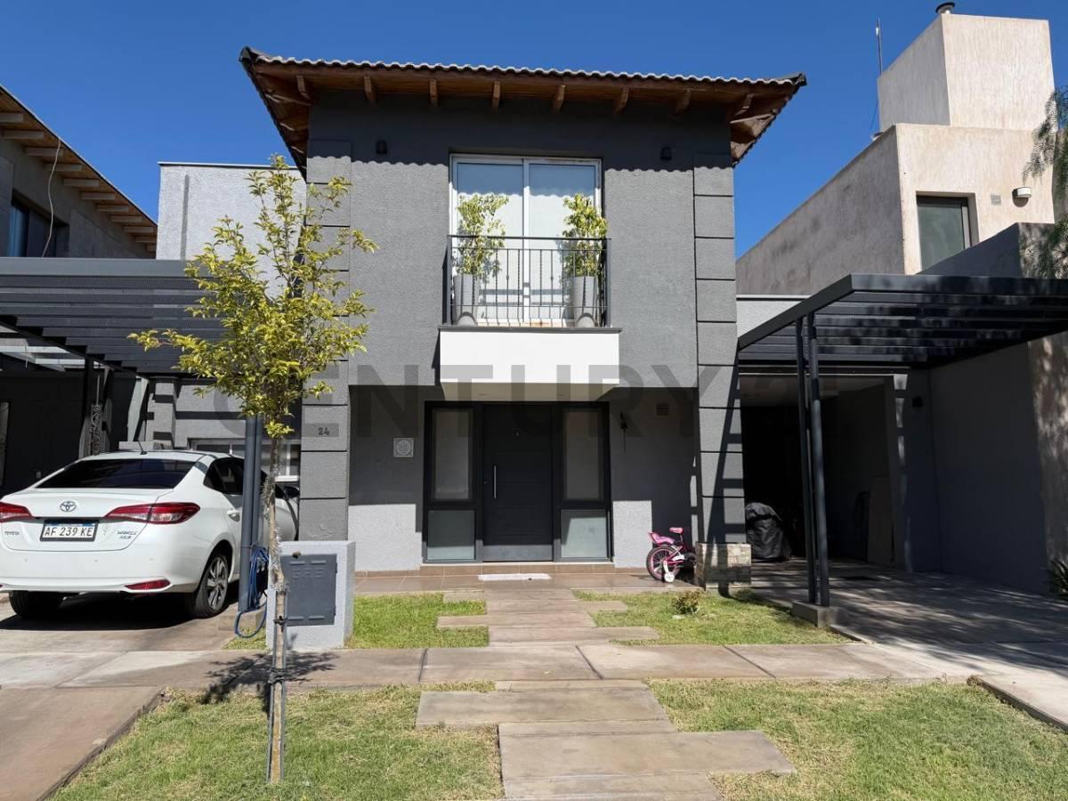 Foto de VENTA CASA 3 DORMITORIOS EN B° PRIVADO, imagen 4