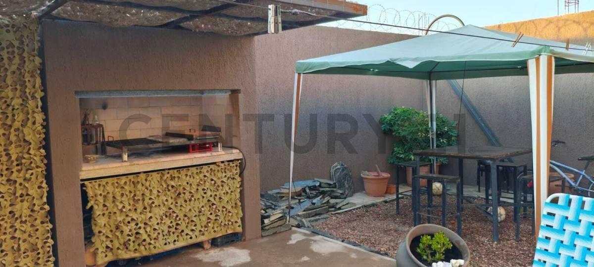 Foto de VENTA DUPLEX CON GRAN 2 PATIOS -, imagen 2