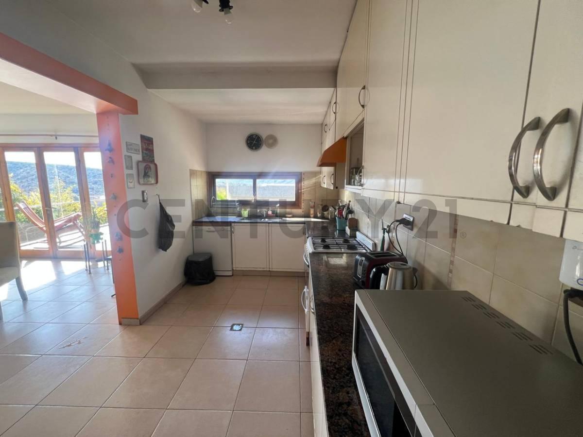 Foto de Venta de casa Barrio Privado Laderas de Chacras, imagen 2