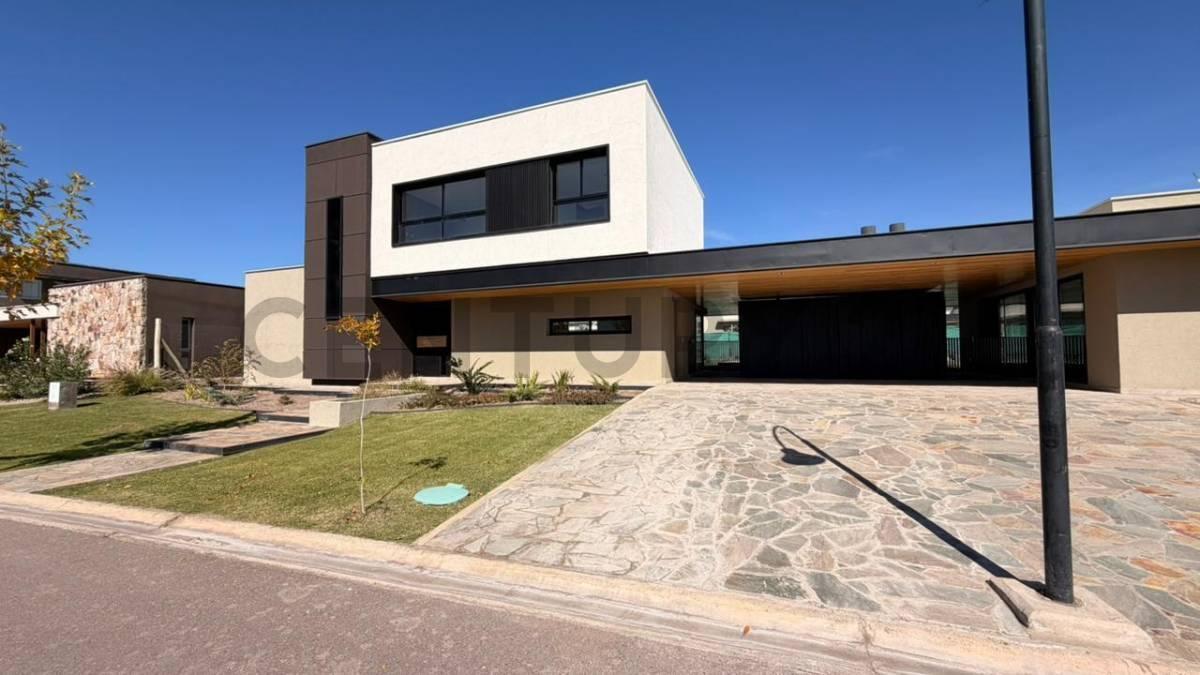 Foto de CASA EN VENTA - BARRIO GRAN BOEDO, imagen 1