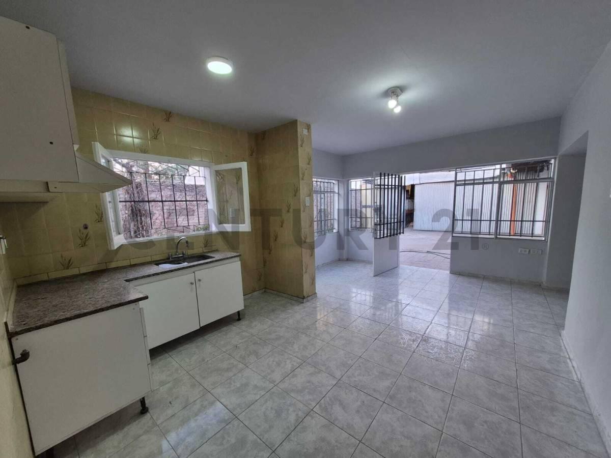 Foto de Venta casa + galpón en Gutierrez Maipú, imagen 5