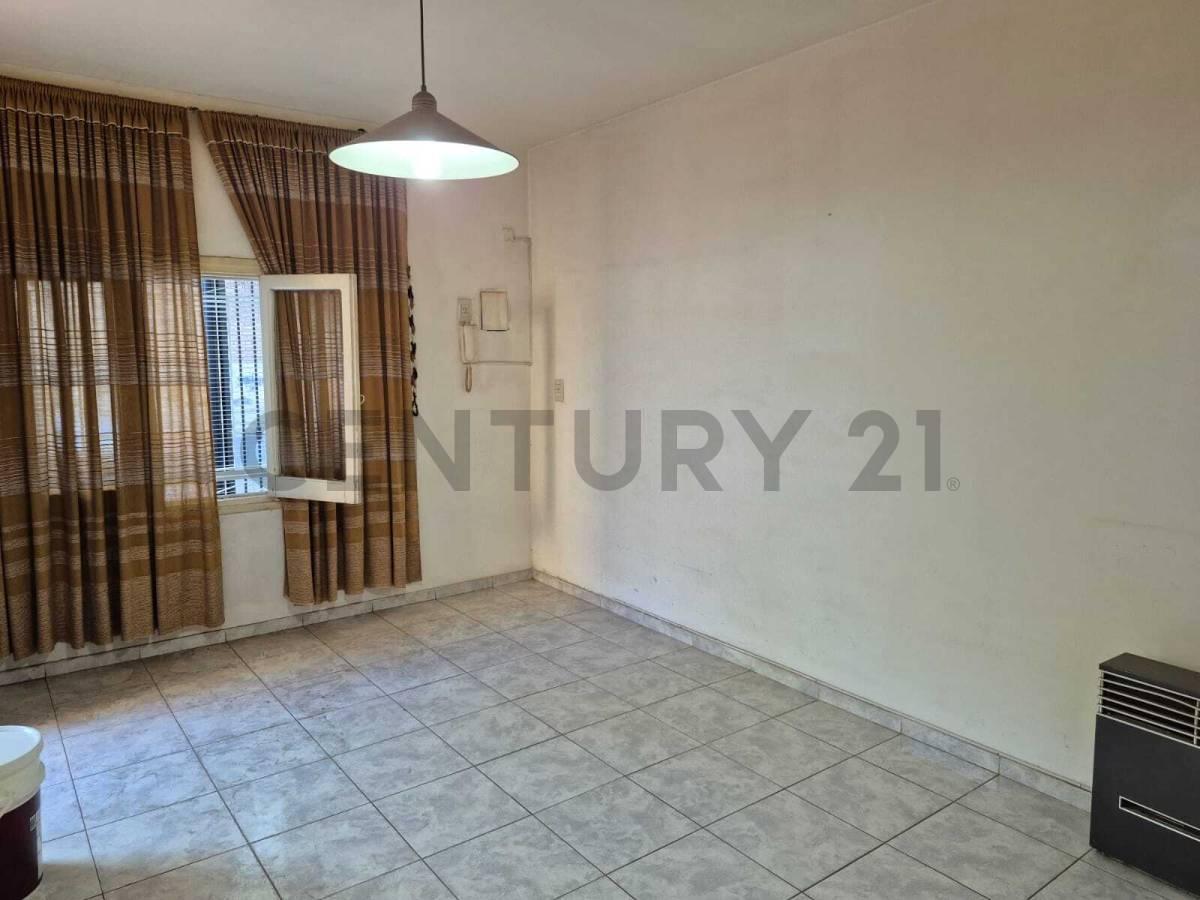 Foto de Venta Casa con galpón en Gutierrez Maipu, imagen 4