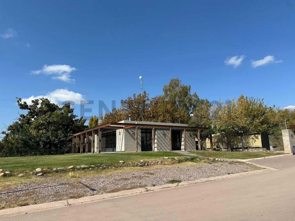 Foto de TERRENO EN VENTA EN BARRIO PRIVADO LA LUISA, imagen 1