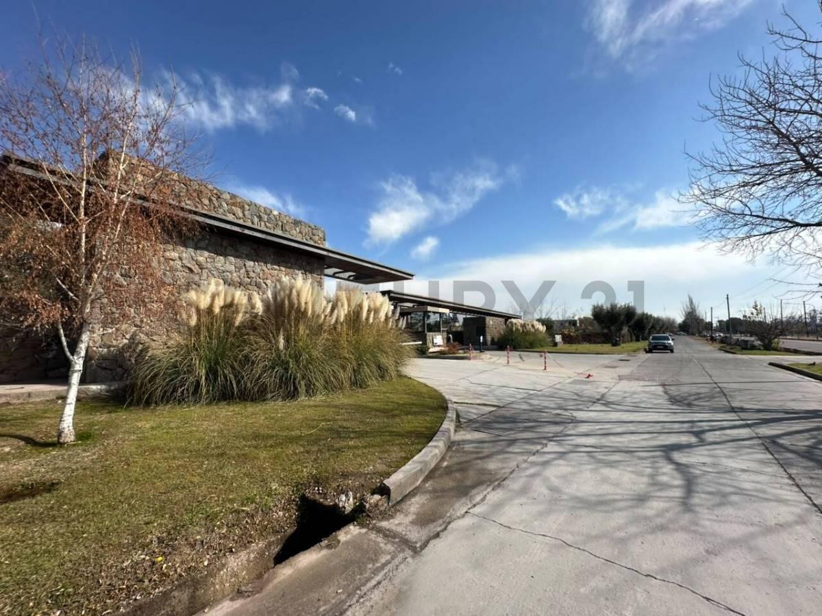 Foto de Terreno en VENTA Barrio Yrigoyen, Luzuriaga, Maipu, imagen 1