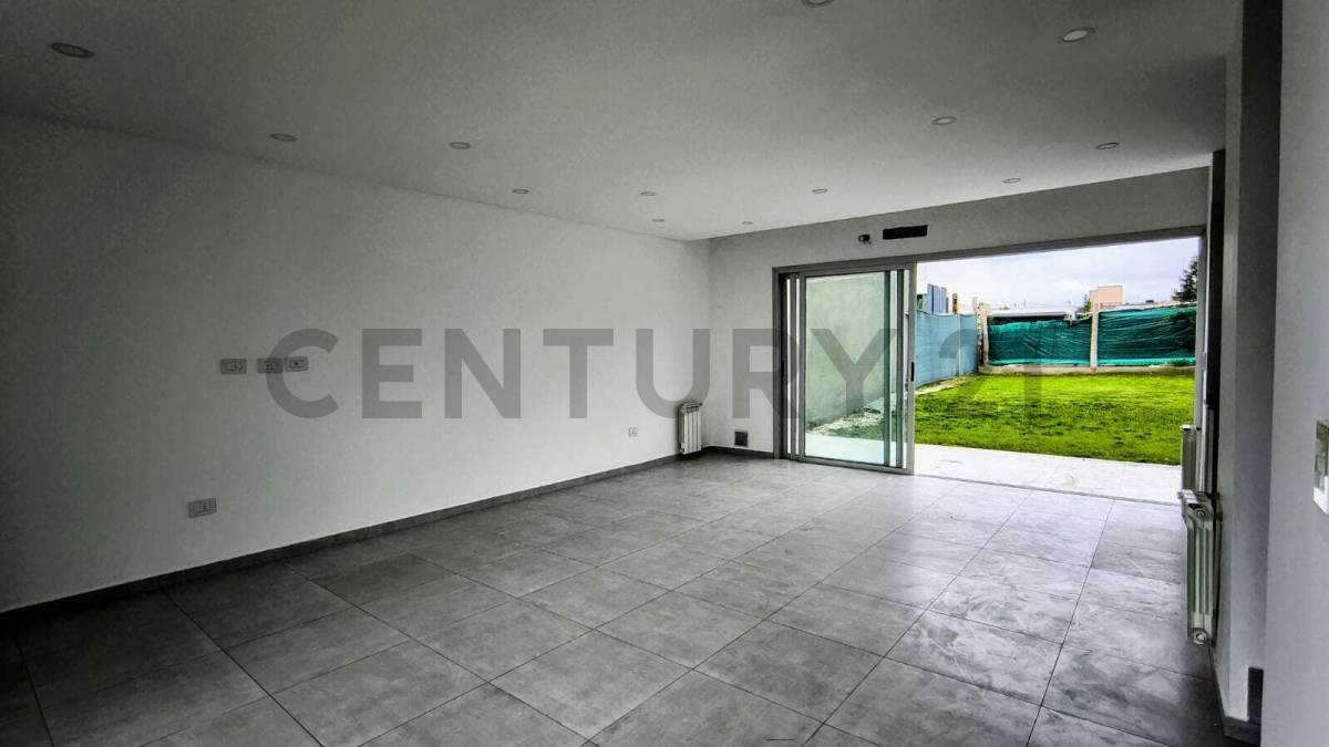 Foto de Venta de Casa Barrio Privado en Guaymallén, imagen 5