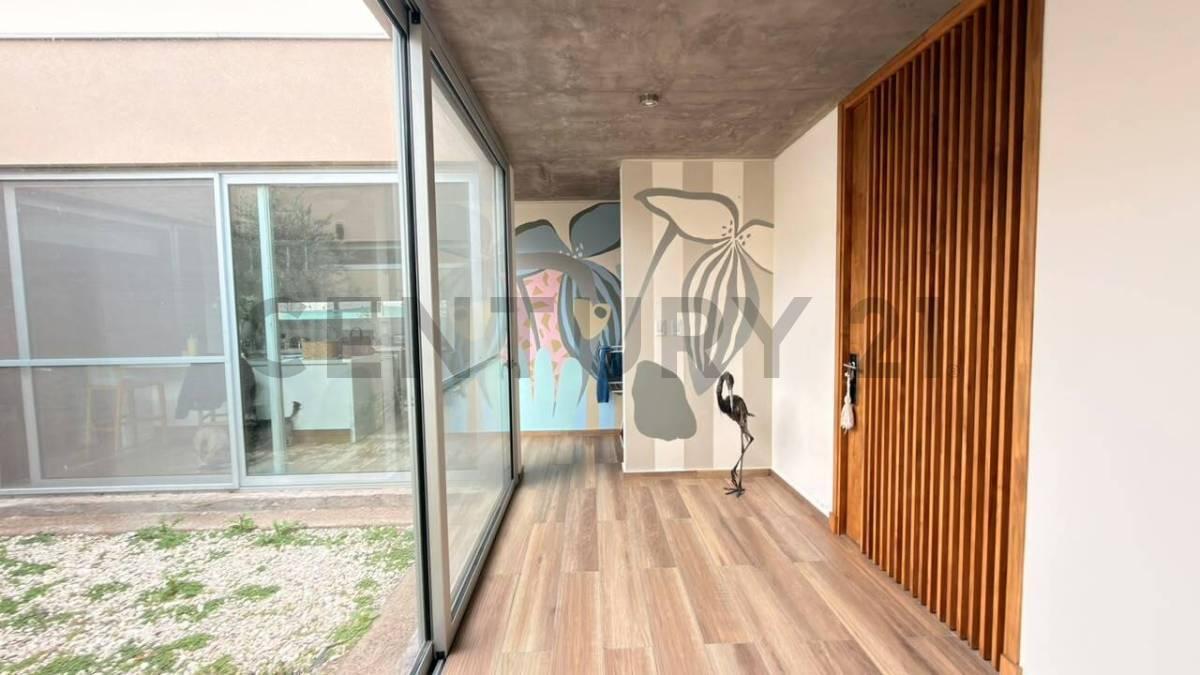 Foto de CASA EN VENTA - BARRIO RINCON VIAMONTE, imagen 2