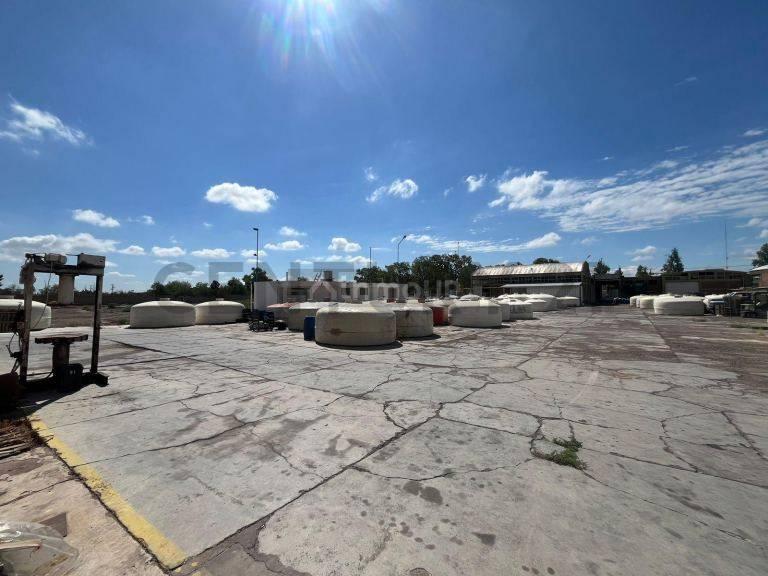 Foto de CENTURY 21 LOPEZ VENDE PREDIO EN GUAYMALLEN, imagen 2