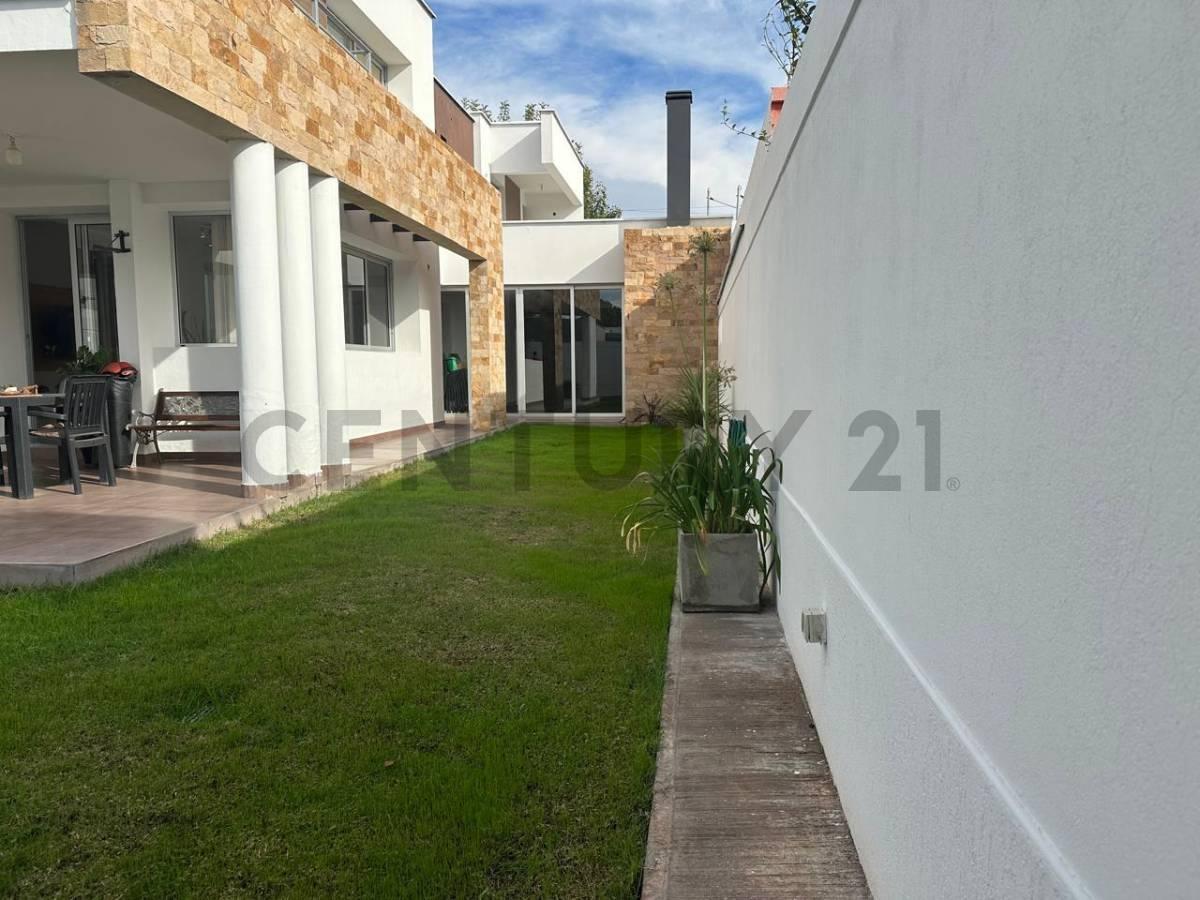Foto de CENTURY 21 LOPEZ ALQUILA CASA EN GUAYMALLEN BARRIO PRIVADO LA BAJADA, imagen 3