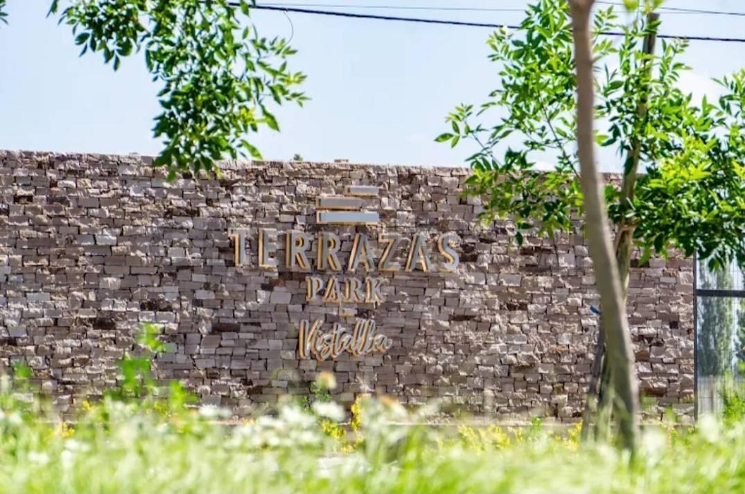 Foto de LOTE EN VENTA VISTALBA LUJAN DE CUYO, imagen 2