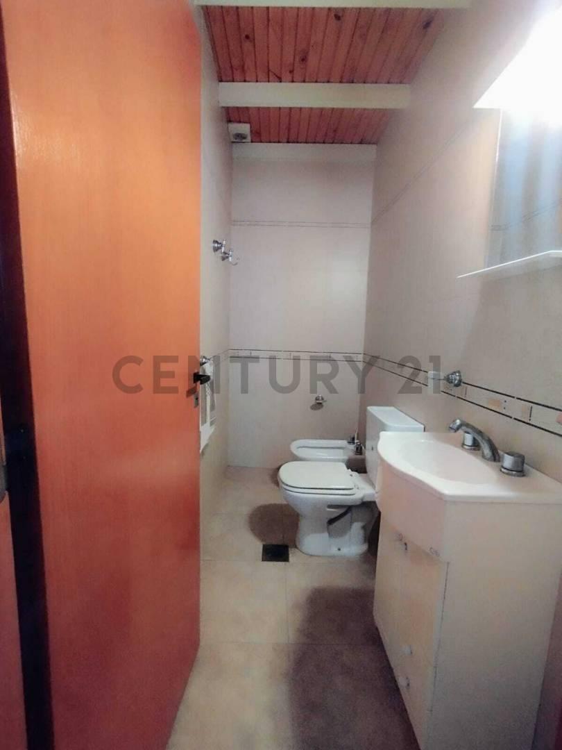 Foto de Se vende casa. Guaymallén. Bermejo, imagen 5