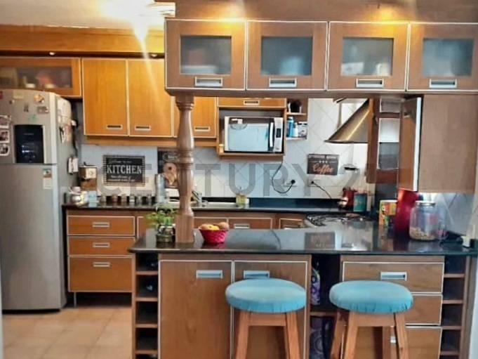 Foto de Century 21 VENDE Hermosa casa ubicada en Dorrego, Guaymallén, sobre, imagen 2