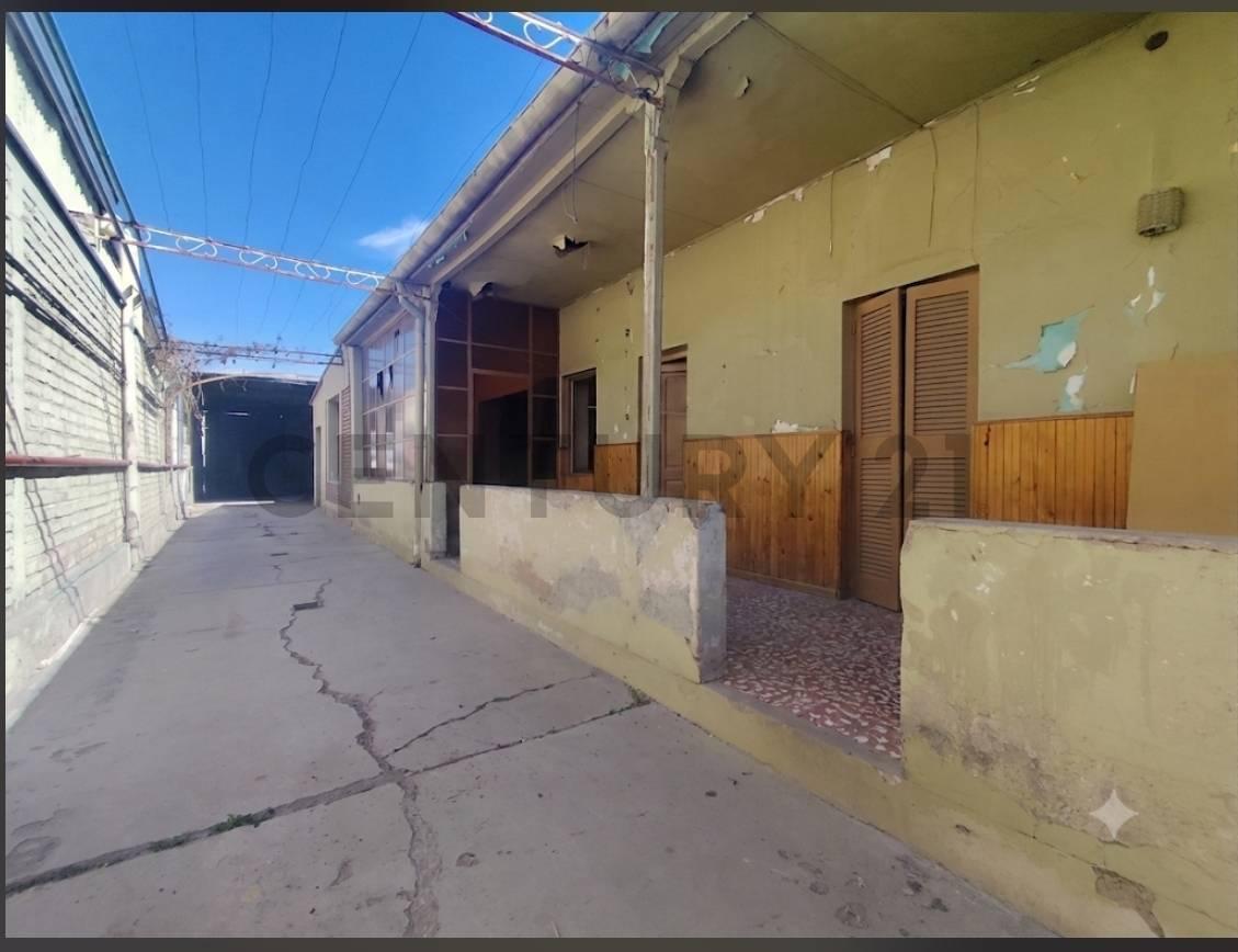 Foto de Casa a reciclar en Venta Dorrego, imagen 1
