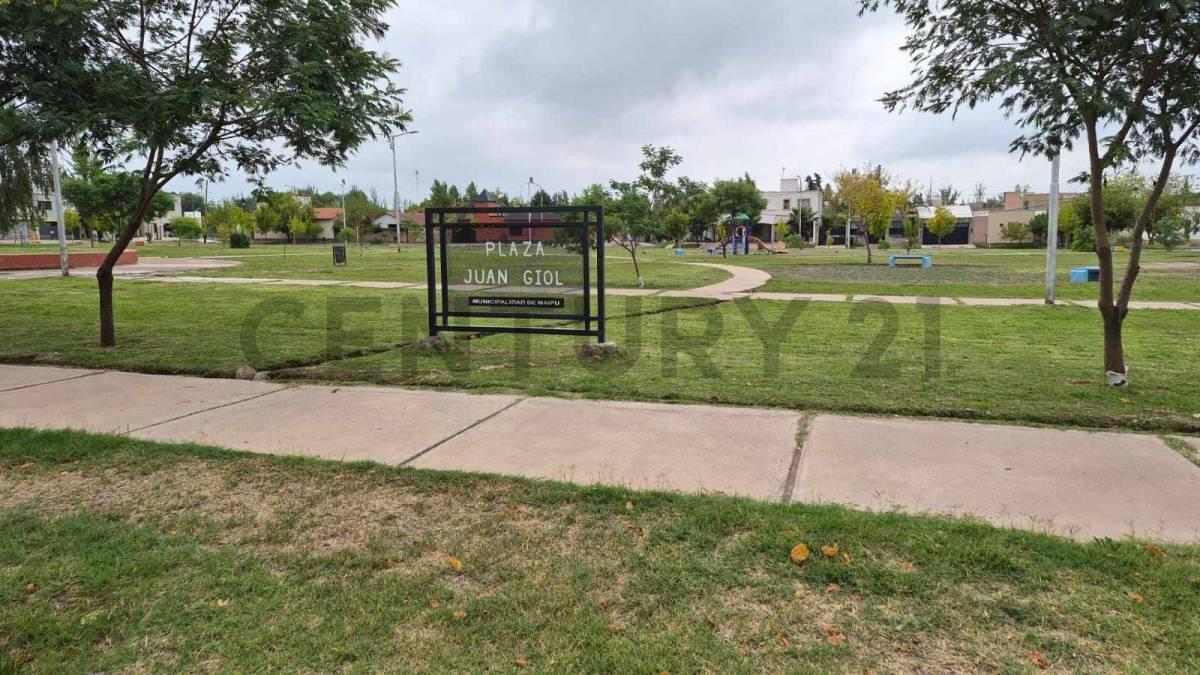Foto de CENTURY 21 VENDE LOTE EN MAIPU MENDOZA., imagen 4