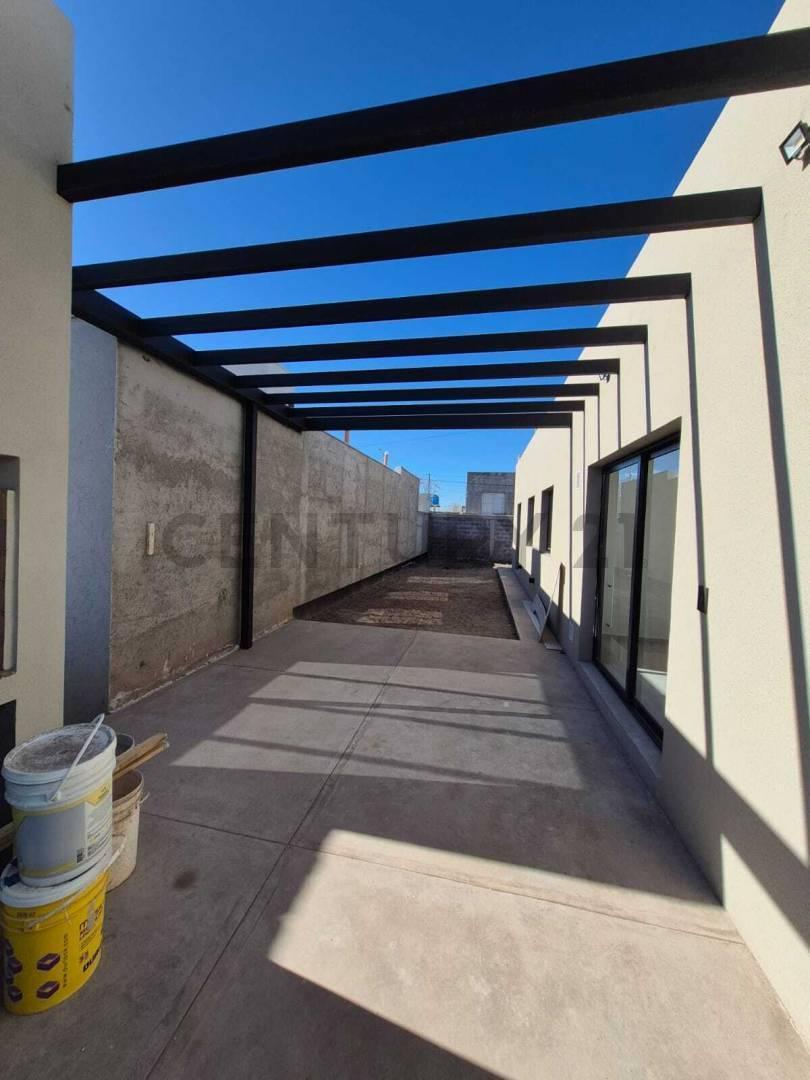 Foto de Casa en Venta Lunlunta Lujan de Cuyo, imagen 3
