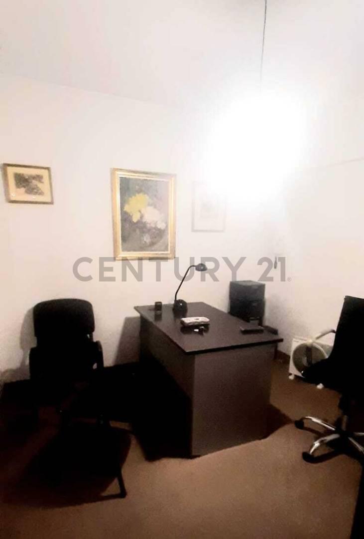 Foto de SE ALQUILA OFICINA CENTRO MENDOZA, imagen 4