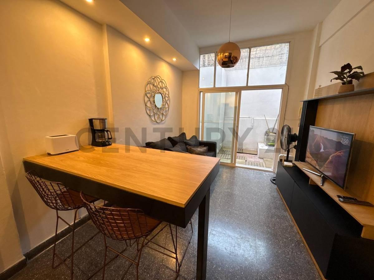 Foto de VENTA DEPARTAMENTO - AV COLÓN, imagen 2