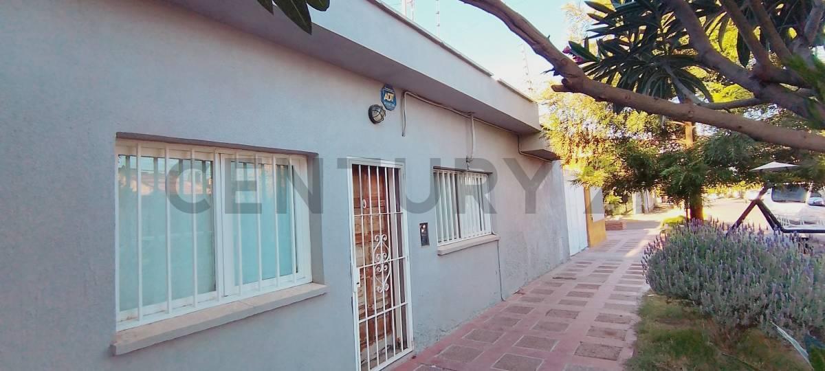 Foto de Century 21 López vende casa en Luzuriaga, Maipú, imagen 1