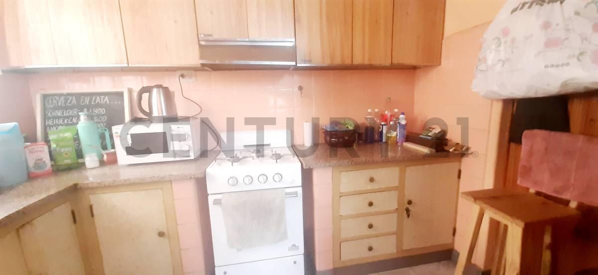 Foto de CENTURY 21 VENDE AMPLIA PROPIEDAD EN CUARTA SECCIÓN OESTE EN LA CIUDAD, imagen 4
