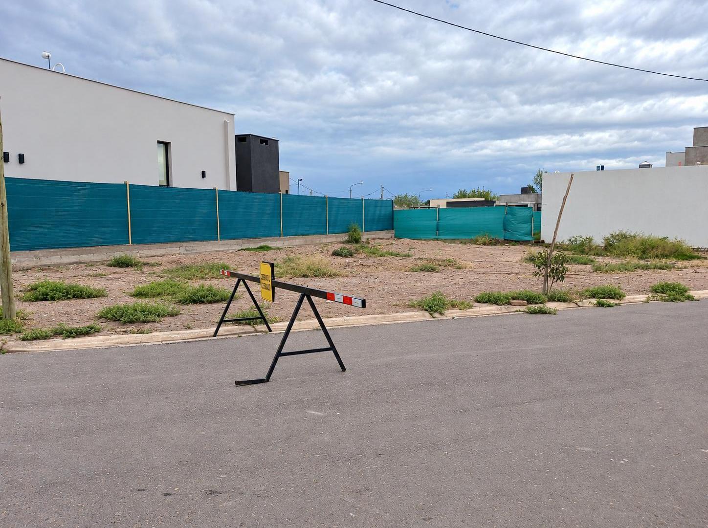 Foto de Lote en venta Cortaderas 3, imagen 1