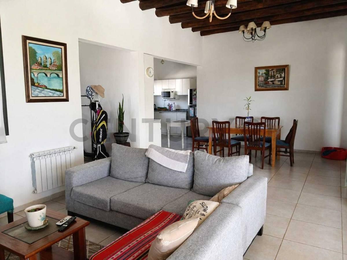 Foto de Casa en Venta en Maipú, imagen 3