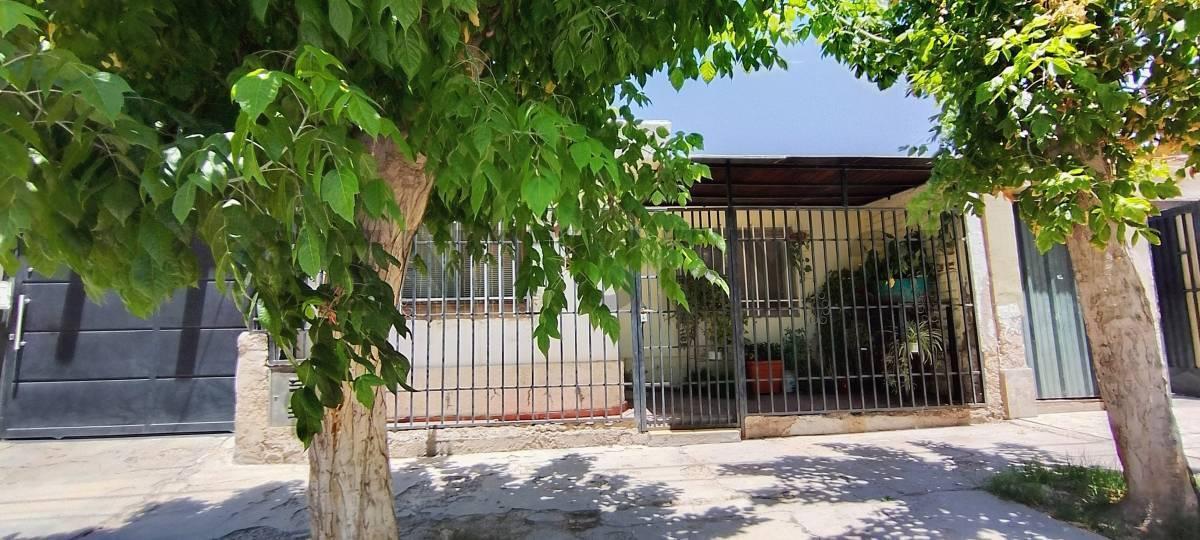 Foto de Century 21 López vende casa en Las Heras, Mendoza, imagen 1
