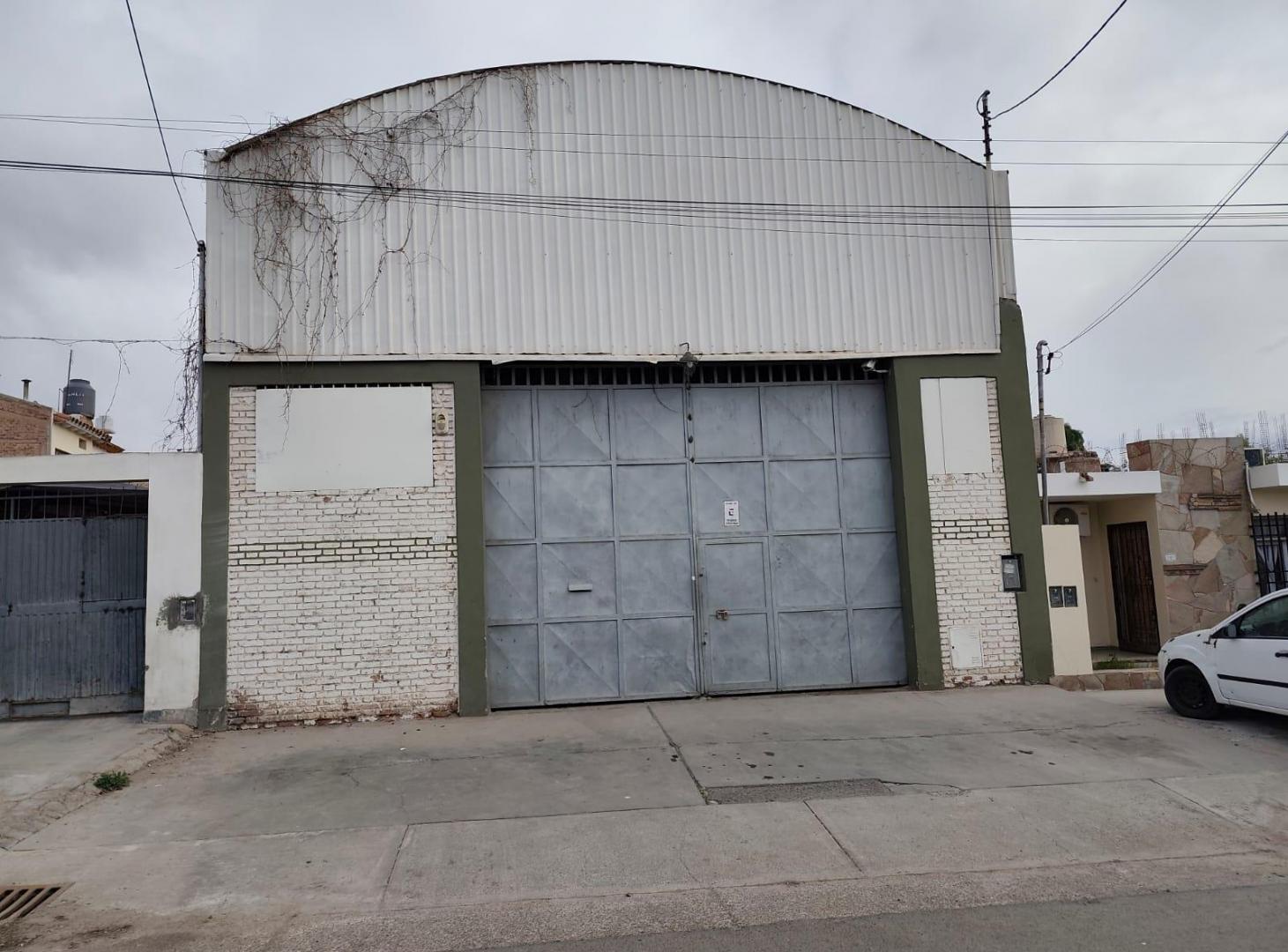 Foto de Galpon en venta en Guaymallén, imagen 2