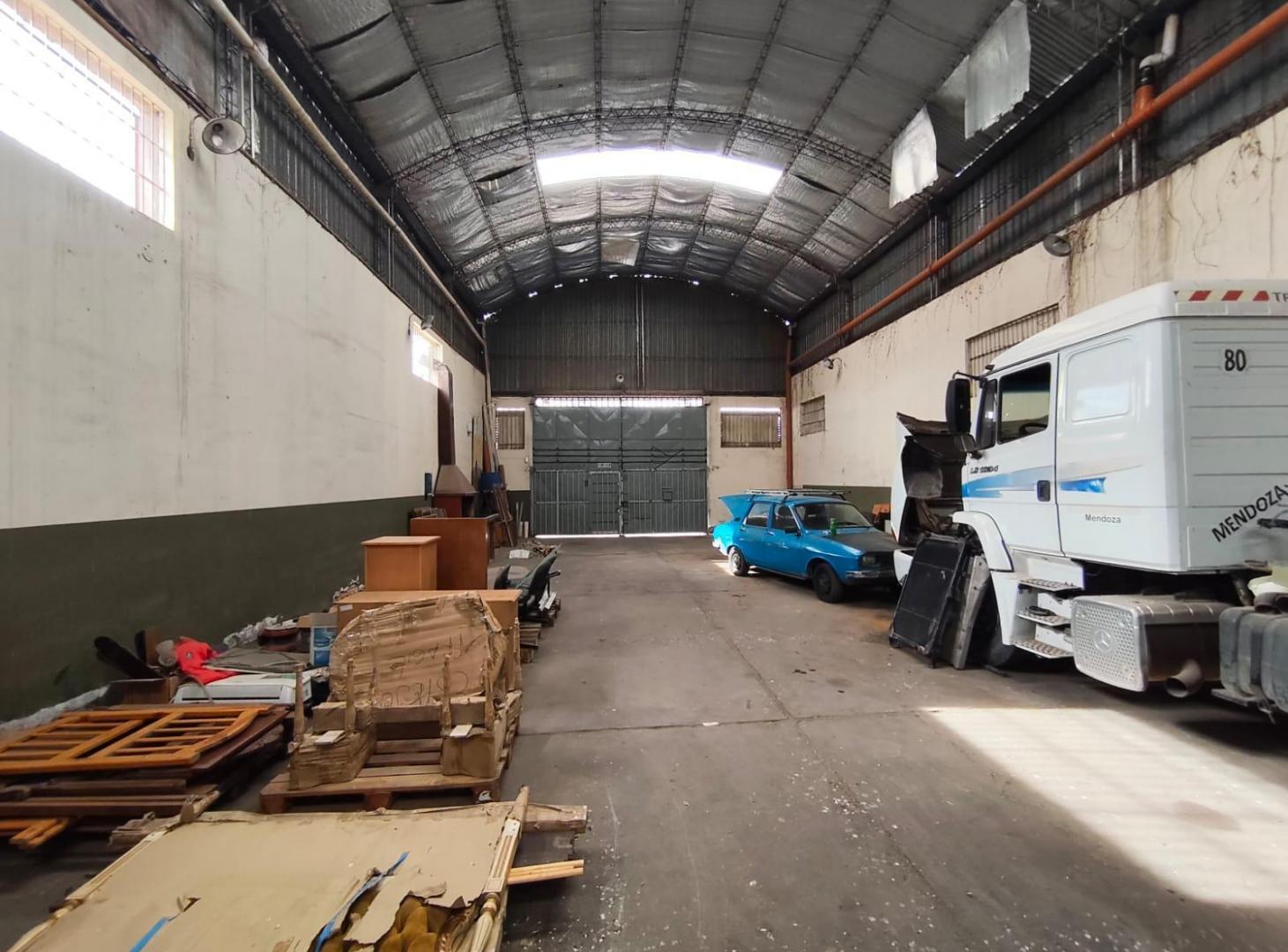 Foto de Galpon en venta en Guaymallén, imagen 4