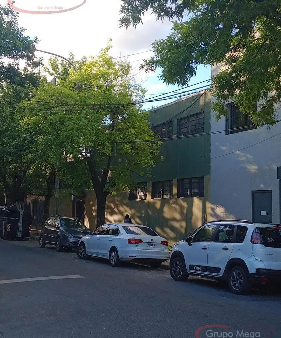 DEPOSITO 290m2 cub NUEVO PRECIO!!! Oportunidad!!! 3
